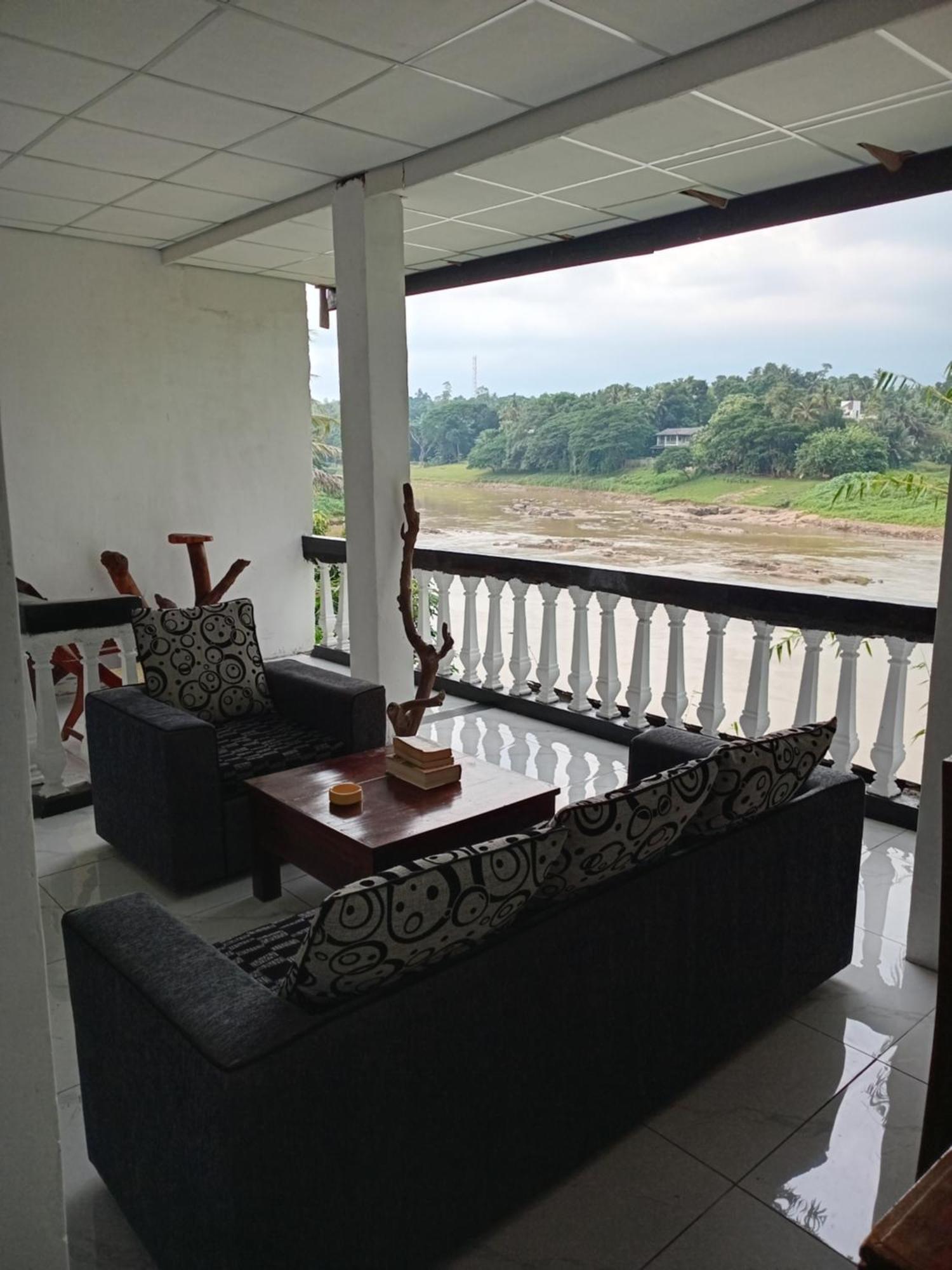 Sadhara River View Lodge Kandy Kültér fotó
